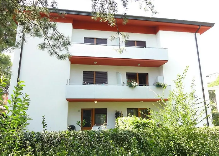 With Garden In Apartman Bibione